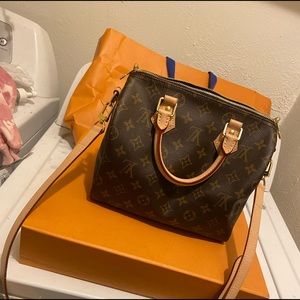 Louis Vuitton speedy 2.5 bag
